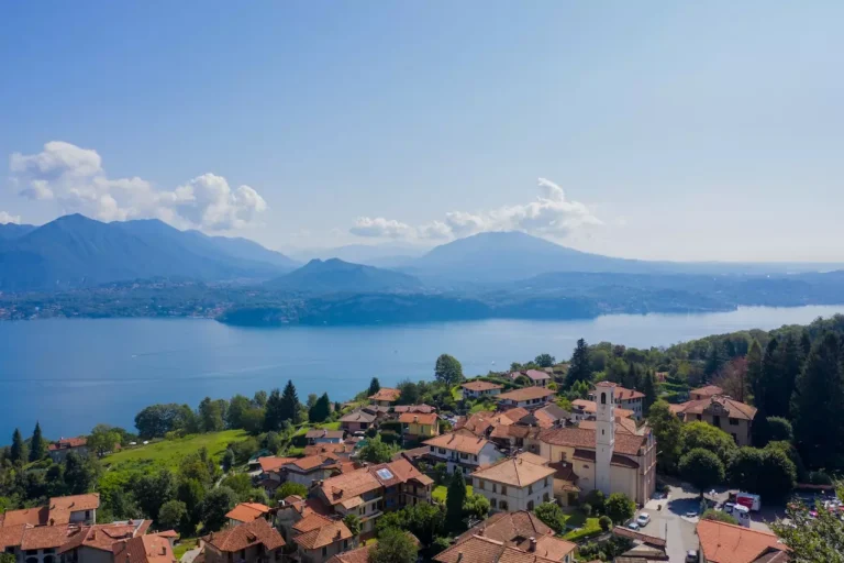 An Italian village beside a lake.