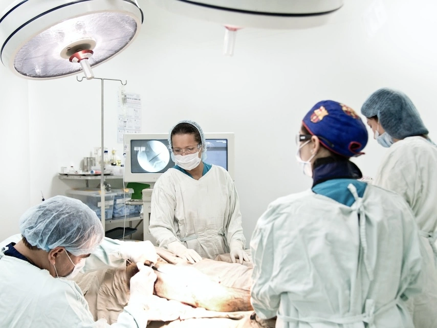Doctors performing an operation.